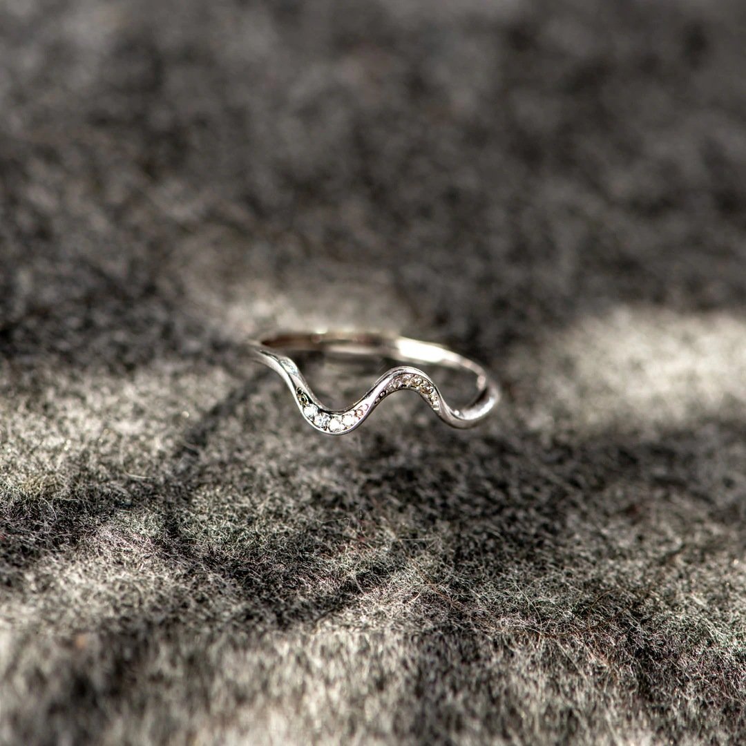 Water Wave Silver Ring | Adjustable Geometric Fashion Ring