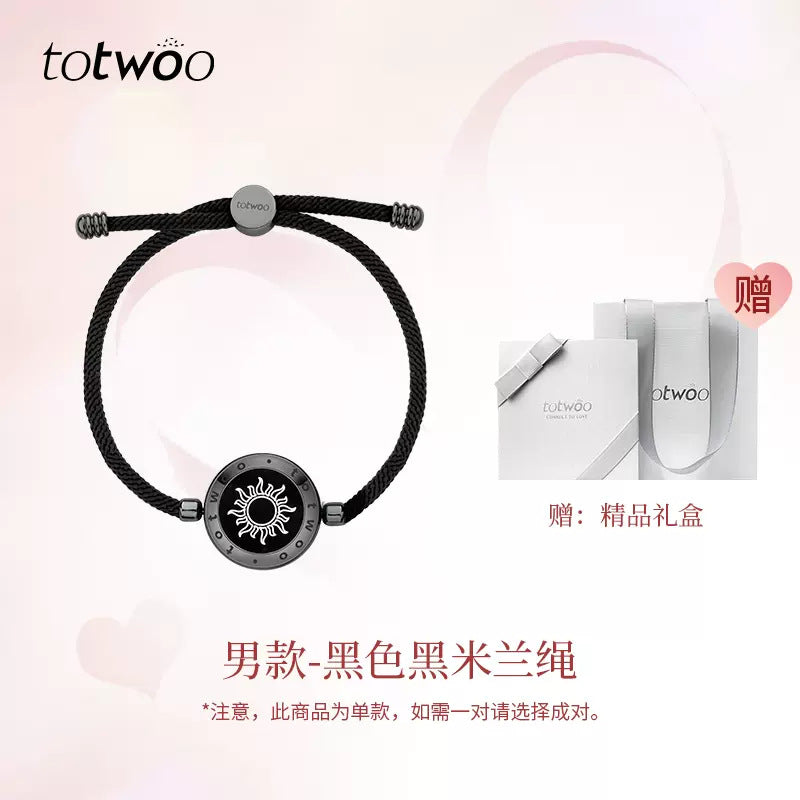 Totwoo Smart Bracelet for Couples | Flash & Vibration Love Signal